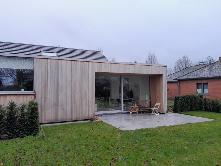 Afgewerkte houtskelet uitbreiding